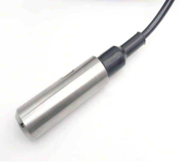 LM7 通用 潜水式 压力变送器