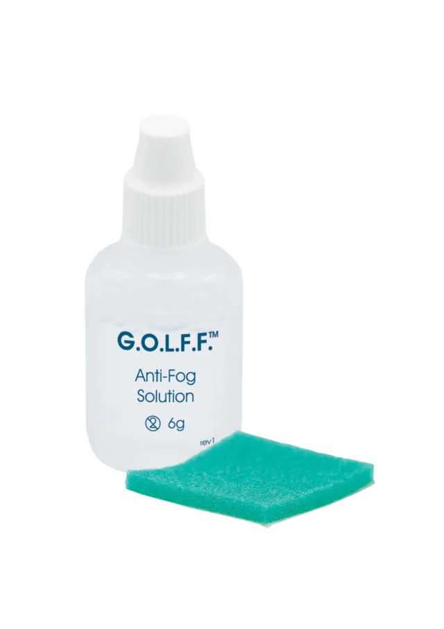 G.O.L.F.F.&trade; 带海绵防雾剂